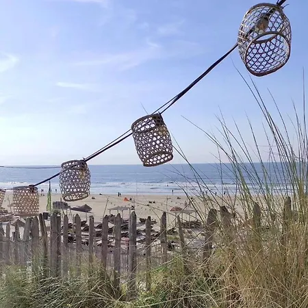 Zandkasteel Lägenhet Zandvoort